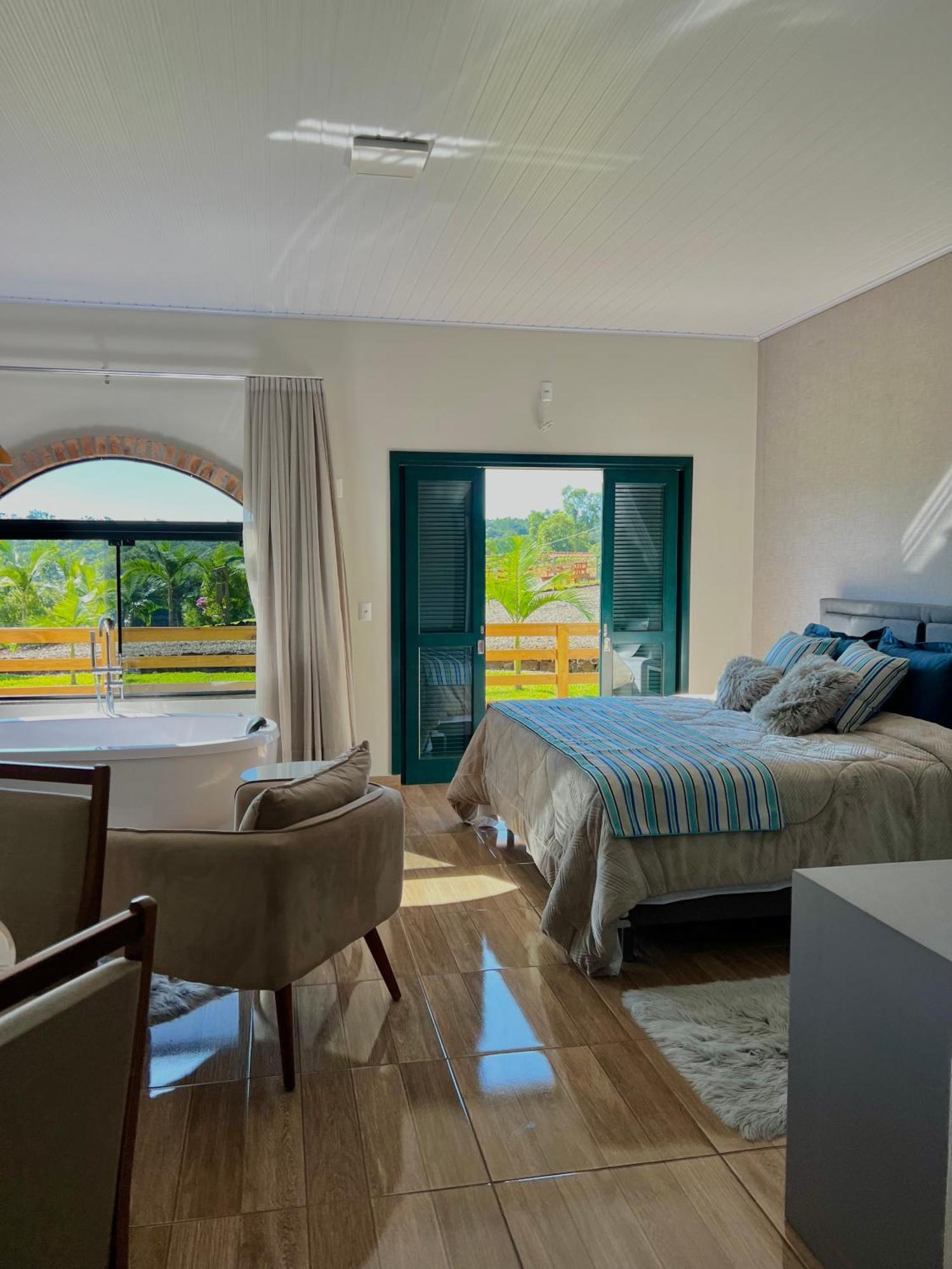Pousada Di Venezia - Hotel Fazenda โนวาเวเนซา ภายนอก รูปภาพ